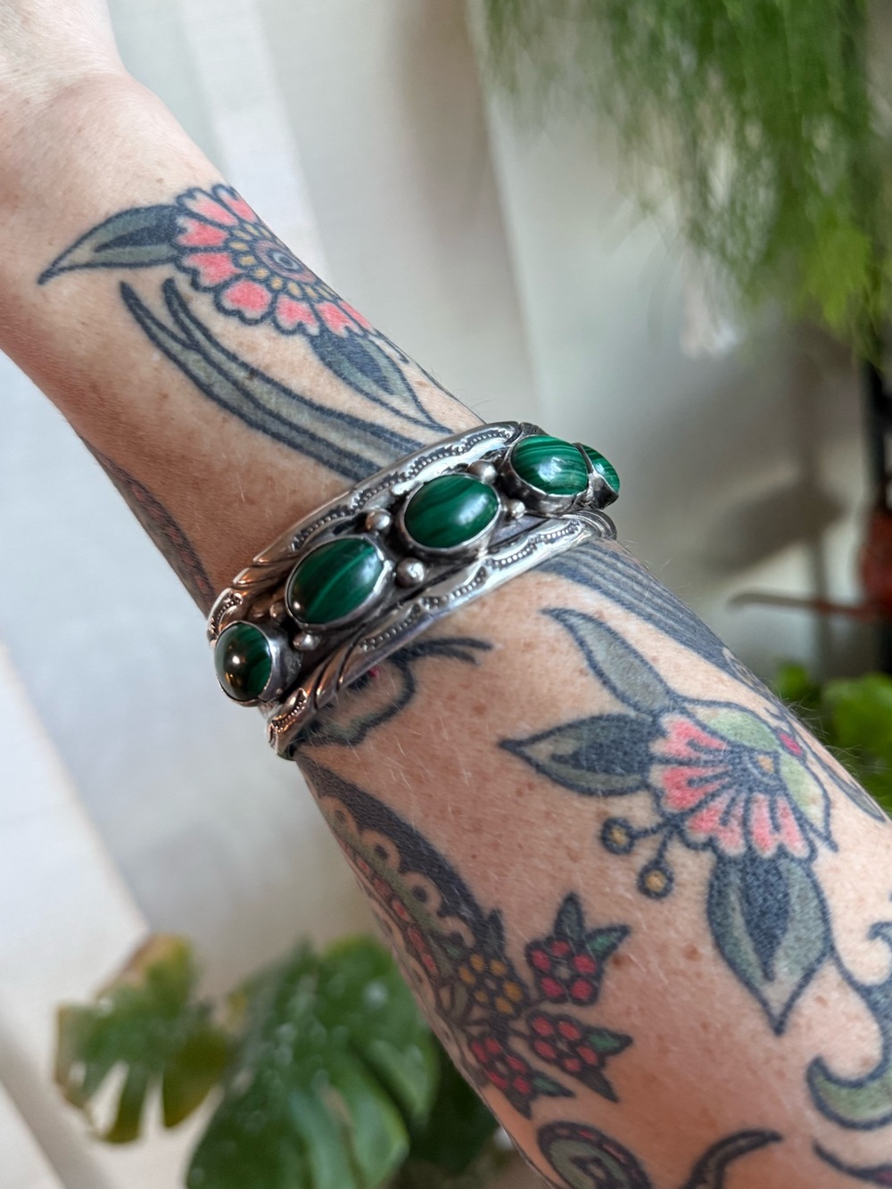 Alvin Yellowhorse Vintage Navajo Malachite Sterling Silver Cuff Bracelet